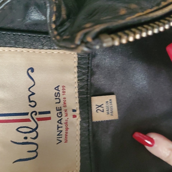 Leather jacket - Picture 5 of 9